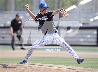 Thumbnail 2 in Fremont vs. Lone Peak (UHSAA 6A Bracket Play) photogallery.
