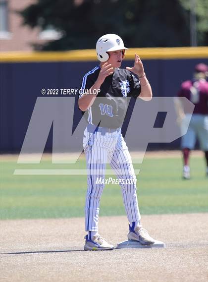 Thumbnail 1 in Fremont vs. Lone Peak (UHSAA 6A Bracket Play) photogallery.