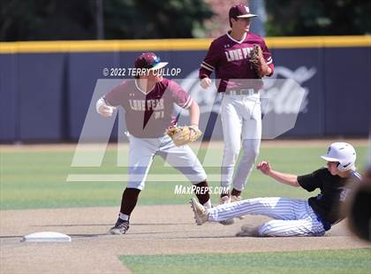 Thumbnail 3 in Fremont vs. Lone Peak (UHSAA 6A Bracket Play) photogallery.