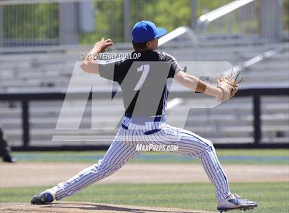 Thumbnail 3 in Fremont vs. Lone Peak (UHSAA 6A Bracket Play) photogallery.