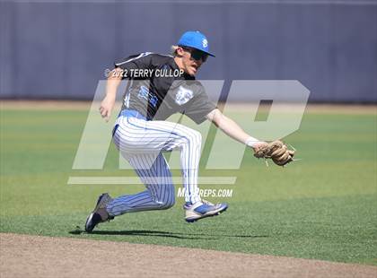 Thumbnail 1 in Fremont vs. Lone Peak (UHSAA 6A Bracket Play) photogallery.