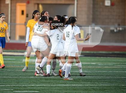 Thumbnail 1 in Brawley vs. Lincoln (CIF SDS D5 Final) photogallery.