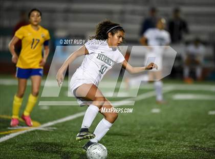 Thumbnail 3 in Brawley vs. Lincoln (CIF SDS D5 Final) photogallery.