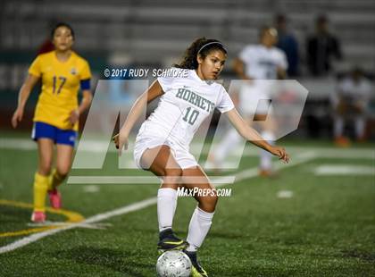 Thumbnail 2 in Brawley vs. Lincoln (CIF SDS D5 Final) photogallery.