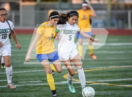 Thumbnail 3 in Brawley vs. Lincoln (CIF SDS D5 Final) photogallery.
