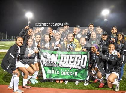 Thumbnail 1 in Brawley vs. Lincoln (CIF SDS D5 Final) photogallery.