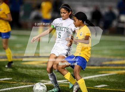 Thumbnail 3 in Brawley vs. Lincoln (CIF SDS D5 Final) photogallery.
