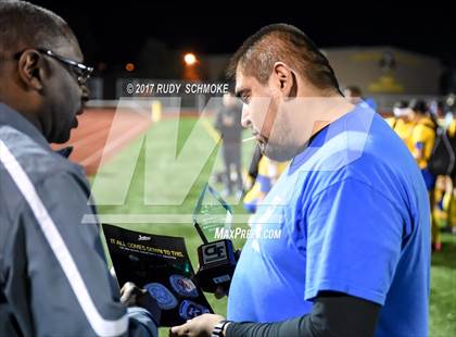 Thumbnail 1 in Brawley vs. Lincoln (CIF SDS D5 Final) photogallery.