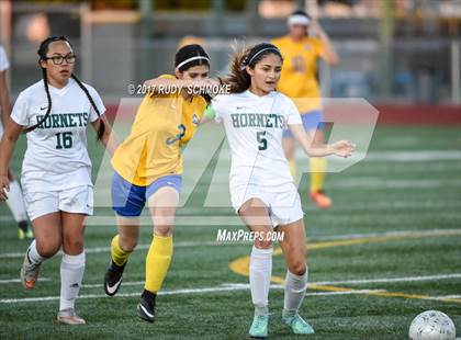 Thumbnail 2 in Brawley vs. Lincoln (CIF SDS D5 Final) photogallery.