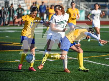 Thumbnail 1 in Brawley vs. Lincoln (CIF SDS D5 Final) photogallery.