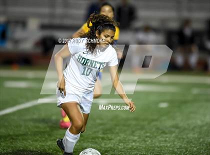 Thumbnail 3 in Brawley vs. Lincoln (CIF SDS D5 Final) photogallery.