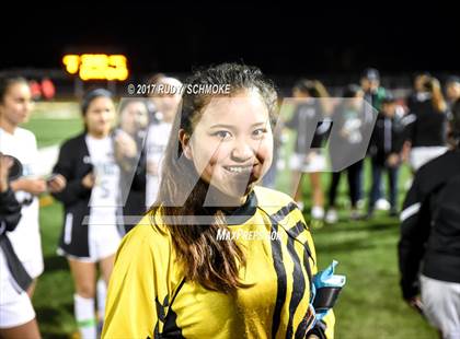 Thumbnail 1 in Brawley vs. Lincoln (CIF SDS D5 Final) photogallery.