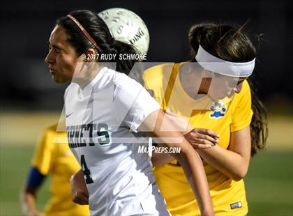 Thumbnail 1 in Brawley vs. Lincoln (CIF SDS D5 Final) photogallery.