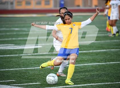 Thumbnail 3 in Brawley vs. Lincoln (CIF SDS D5 Final) photogallery.