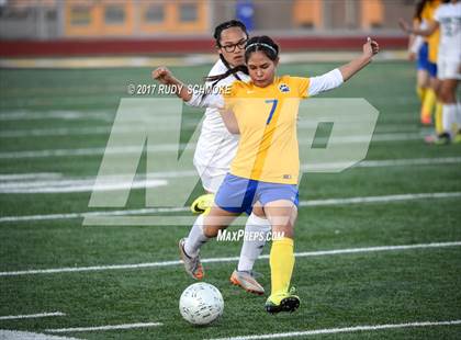 Thumbnail 2 in Brawley vs. Lincoln (CIF SDS D5 Final) photogallery.