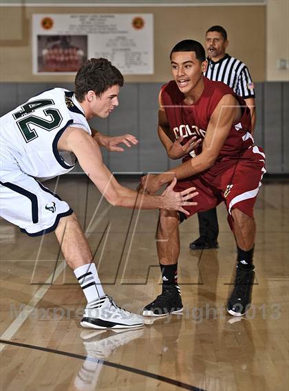 Thumbnail 1 in La Costa Canyon vs. Colton (MaxPreps Holiday Classic) photogallery.