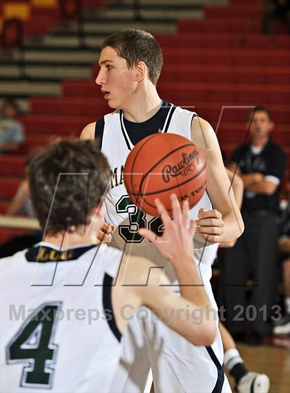 Thumbnail 3 in La Costa Canyon vs. Colton (MaxPreps Holiday Classic) photogallery.