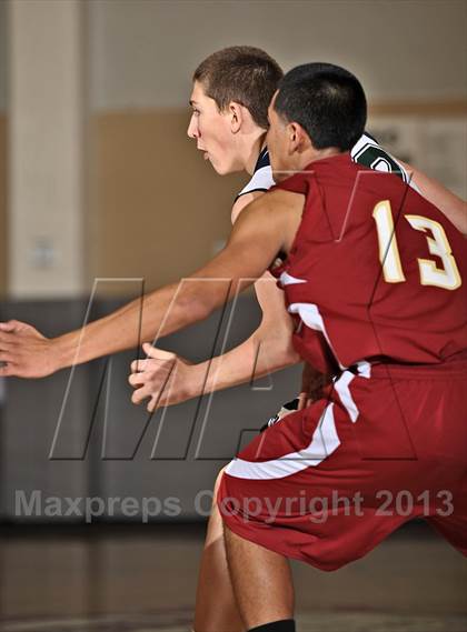 Thumbnail 1 in La Costa Canyon vs. Colton (MaxPreps Holiday Classic) photogallery.