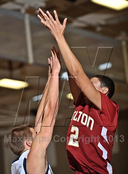 Thumbnail 3 in La Costa Canyon vs. Colton (MaxPreps Holiday Classic) photogallery.