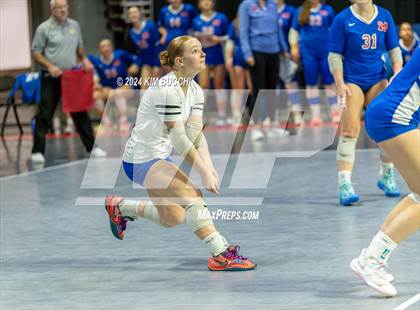 Thumbnail 2 in Hedgesville vs. Morgantown (WVSSAC Class AAAA Final) photogallery.