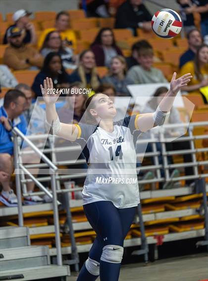 Thumbnail 1 in Hedgesville vs. Morgantown (WVSSAC Class AAAA Final) photogallery.