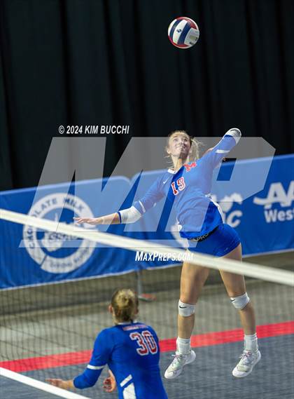 Thumbnail 1 in Hedgesville vs. Morgantown (WVSSAC Class AAAA Final) photogallery.