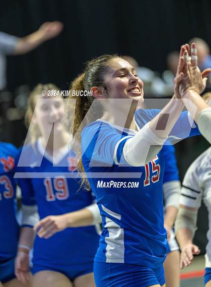 Thumbnail 3 in Hedgesville vs. Morgantown (WVSSAC Class AAAA Final) photogallery.