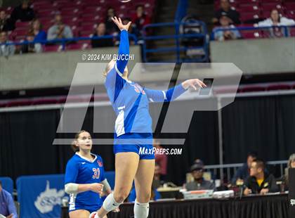Thumbnail 2 in Hedgesville vs. Morgantown (WVSSAC Class AAAA Final) photogallery.