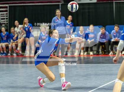 Thumbnail 1 in Hedgesville vs. Morgantown (WVSSAC Class AAAA Final) photogallery.