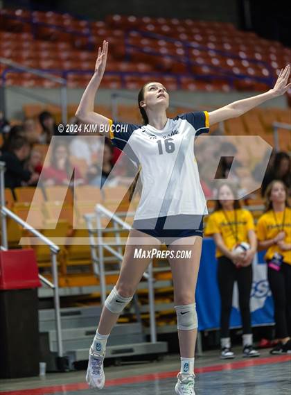 Thumbnail 3 in Hedgesville vs. Morgantown (WVSSAC Class AAAA Final) photogallery.