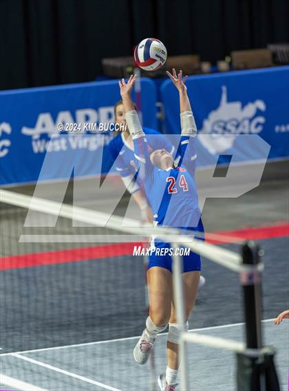 Thumbnail 2 in Hedgesville vs. Morgantown (WVSSAC Class AAAA Final) photogallery.
