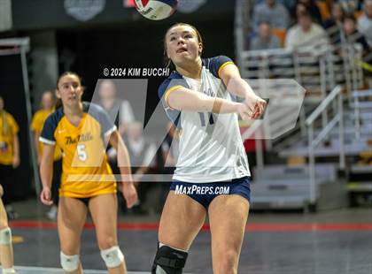 Thumbnail 1 in Hedgesville vs. Morgantown (WVSSAC Class AAAA Final) photogallery.