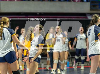 Thumbnail 3 in Hedgesville vs. Morgantown (WVSSAC Class AAAA Final) photogallery.