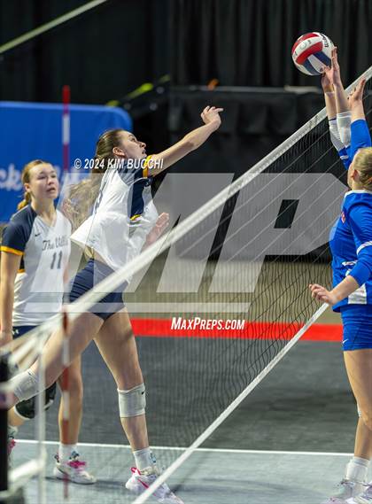 Thumbnail 2 in Hedgesville vs. Morgantown (WVSSAC Class AAAA Final) photogallery.