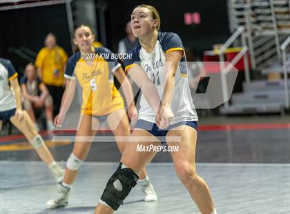 Thumbnail 3 in Hedgesville vs. Morgantown (WVSSAC Class AAAA Final) photogallery.