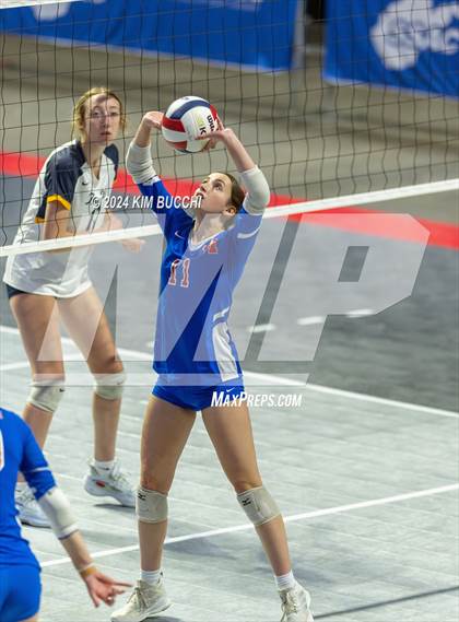 Thumbnail 2 in Hedgesville vs. Morgantown (WVSSAC Class AAAA Final) photogallery.