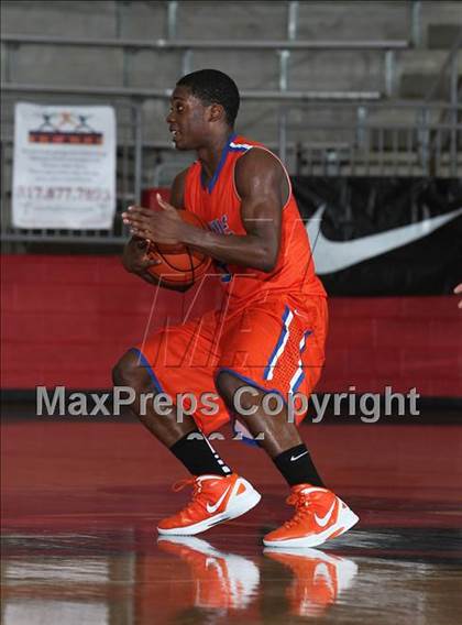 Thumbnail 3 in Bowie vs. Duncanville (Thanksgiving Hoofest)  photogallery.