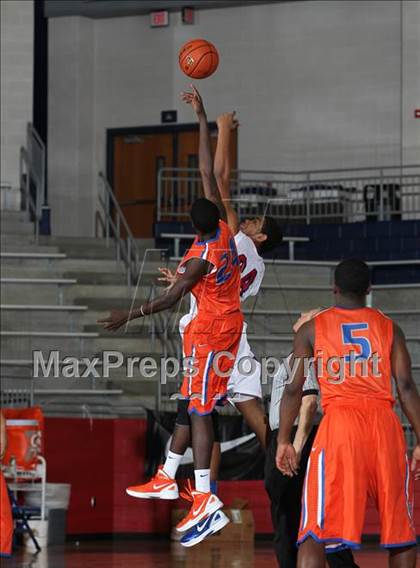 Thumbnail 1 in Bowie vs. Duncanville (Thanksgiving Hoofest)  photogallery.