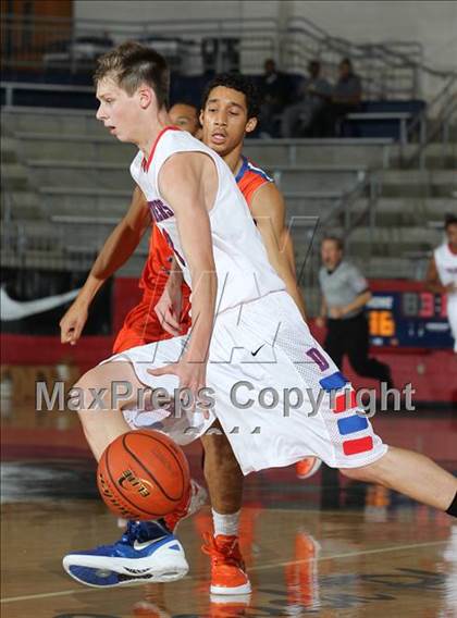 Thumbnail 1 in Bowie vs. Duncanville (Thanksgiving Hoofest)  photogallery.