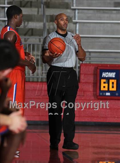 Thumbnail 3 in Bowie vs. Duncanville (Thanksgiving Hoofest)  photogallery.