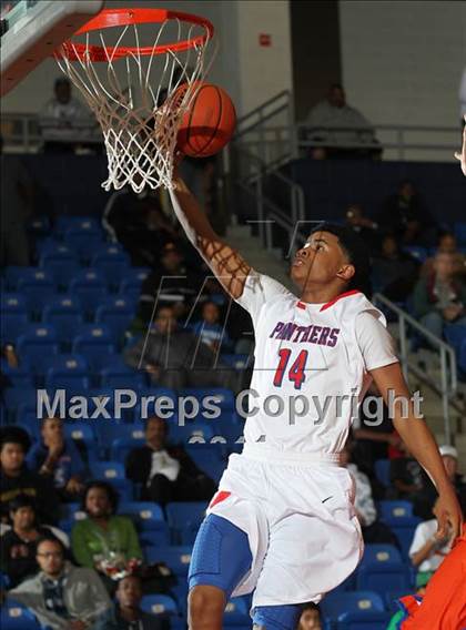 Thumbnail 3 in Bowie vs. Duncanville (Thanksgiving Hoofest)  photogallery.