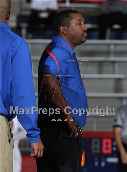 Thumbnail 2 in Bowie vs. Duncanville (Thanksgiving Hoofest)  photogallery.