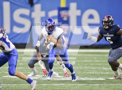 Thumbnail 2 in Riverside Academy vs St Charles Catholic (LHSAA 2A Final)  photogallery.