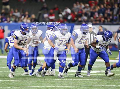 Thumbnail 1 in Riverside Academy vs St Charles Catholic (LHSAA 2A Final)  photogallery.