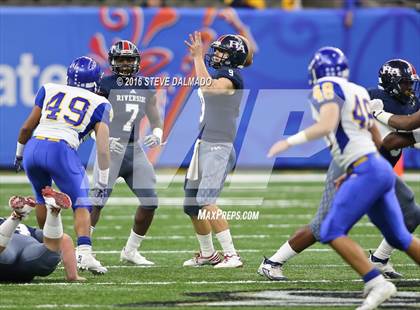 Thumbnail 3 in Riverside Academy vs St Charles Catholic (LHSAA 2A Final)  photogallery.