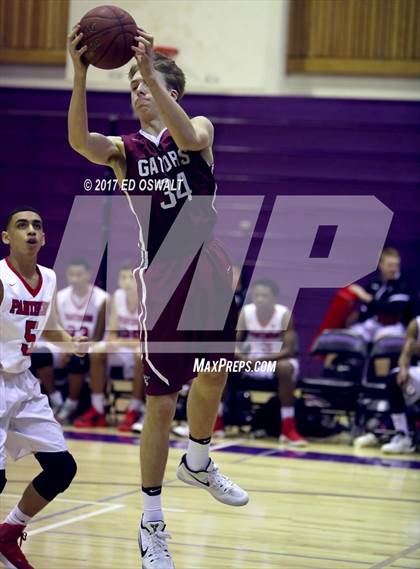 Thumbnail 1 in Sacred Heart Prep vs. Saint Mary's (Piedmont MLK Showcase) photogallery.