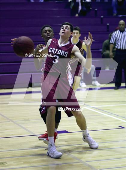 Thumbnail 1 in Sacred Heart Prep vs. Saint Mary's (Piedmont MLK Showcase) photogallery.