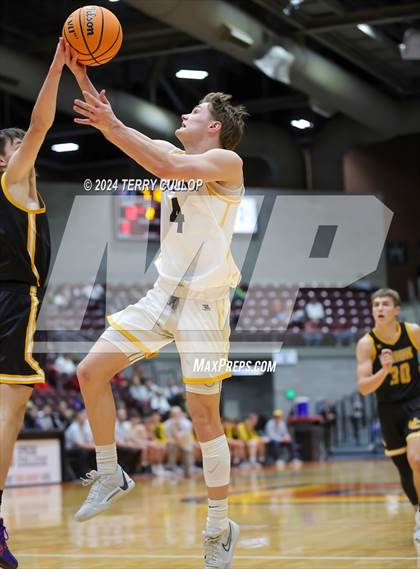 Thumbnail 3 in Emery vs. Union (UHSAA 3A Consolation) photogallery.