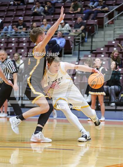 Thumbnail 2 in Emery vs. Union (UHSAA 3A Consolation) photogallery.