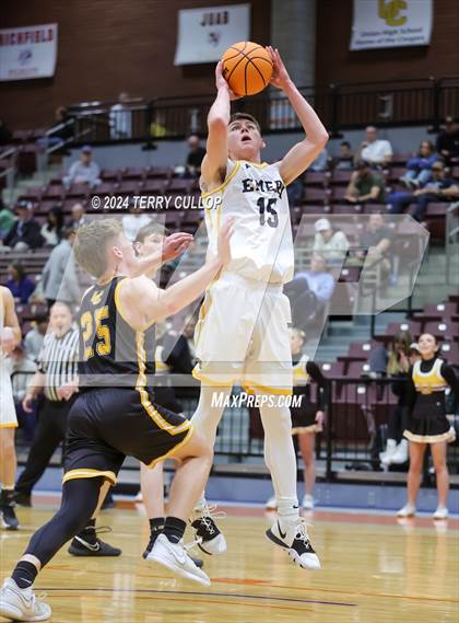 Thumbnail 2 in Emery vs. Union (UHSAA 3A Consolation) photogallery.